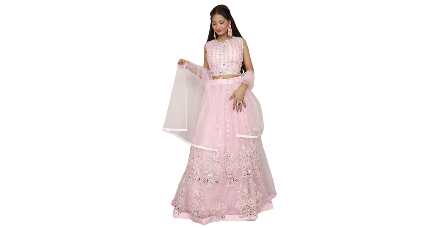 shreekama-designer-lehenga-unveiling-elegance-latest-wedding-lehenga-trends-by-shreekama