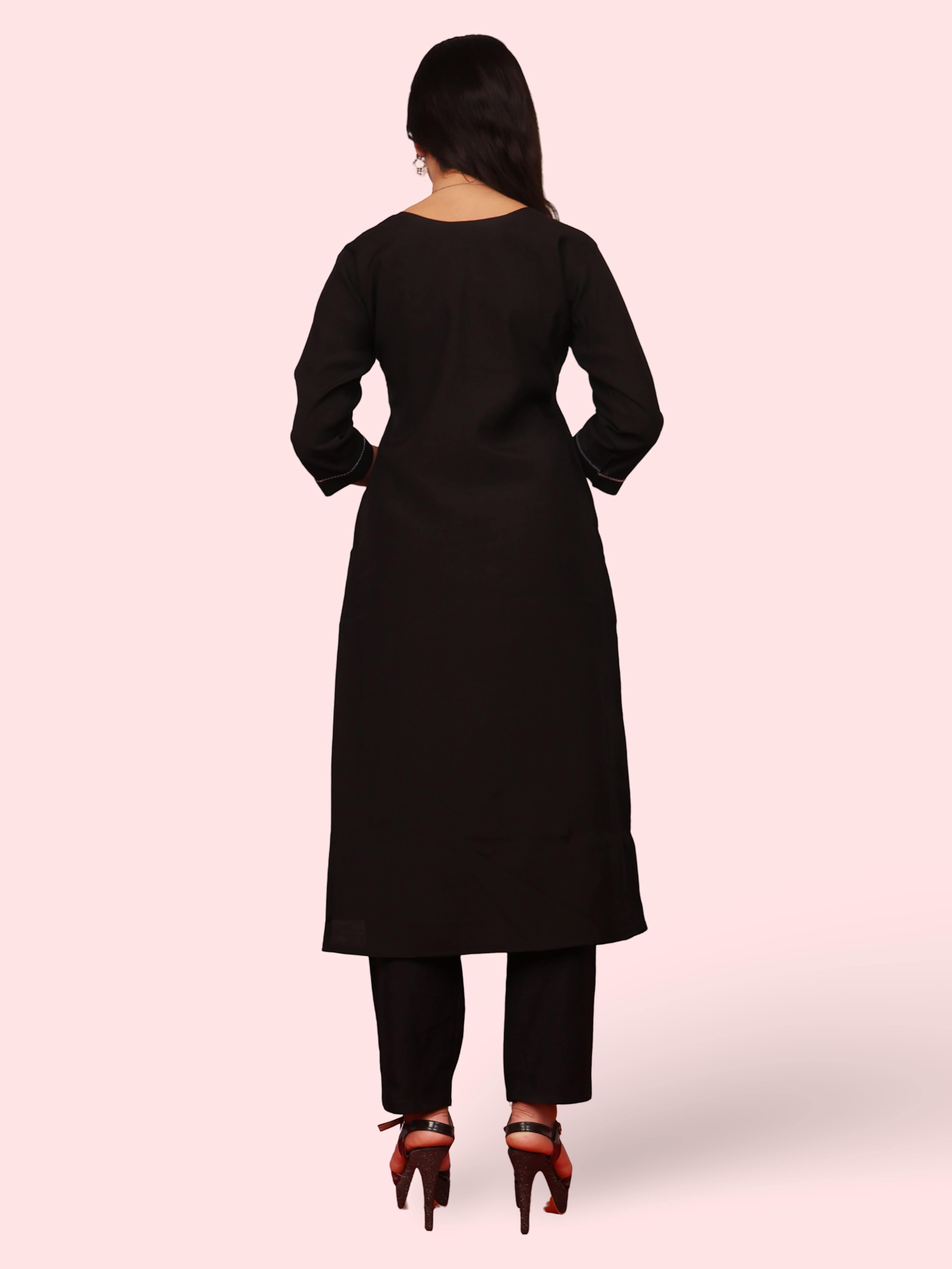 Woman Straight Suit Set with Pant-Dupatta