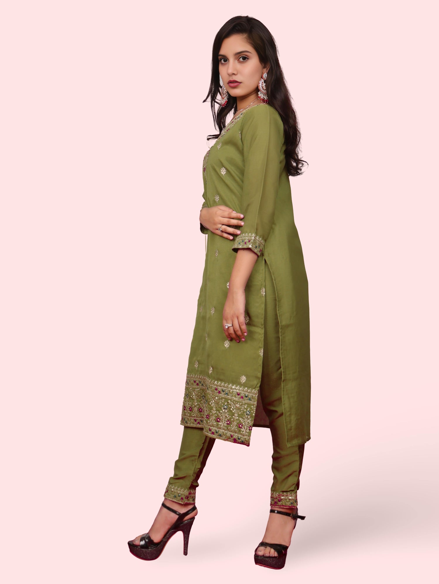 Woman Straight Suit Set with Pant-Dupatta