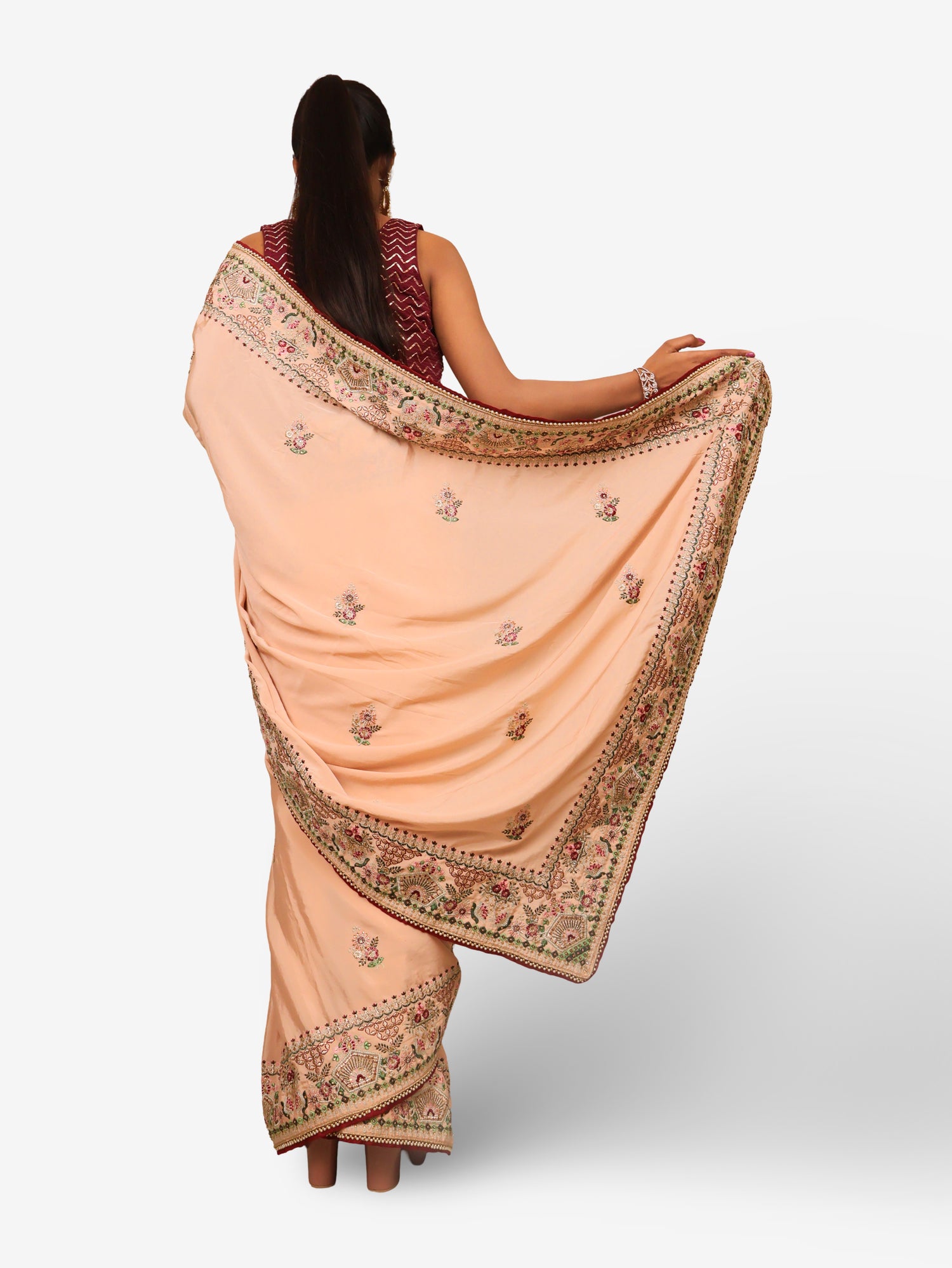 Designer Saree with Peark String on Pallu & Embroider Work by Shreekama Peach Designer Sarees for Party Festival Wedding Occasion in Noida