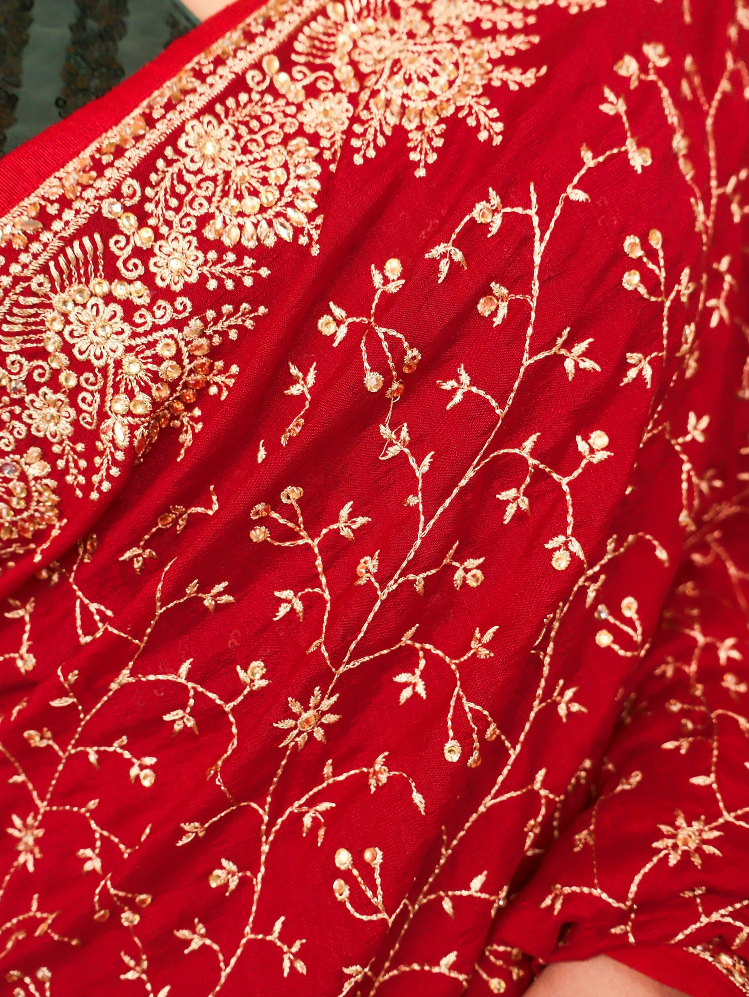 Designer Saree with Kundan & Embroidery Work by Shreekama Red Designer Sarees for Party Festival Wedding Occasion in Noida