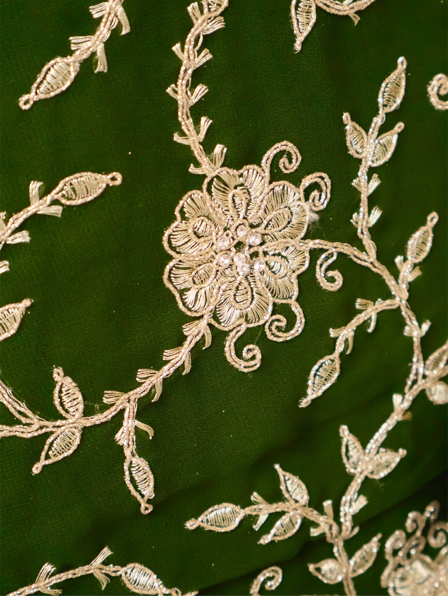 Designer Saree with Stone & Heavy Zari Thread Work by Shreekama Dark Green Designer Sarees for Party Festival Wedding Occasion in Noida